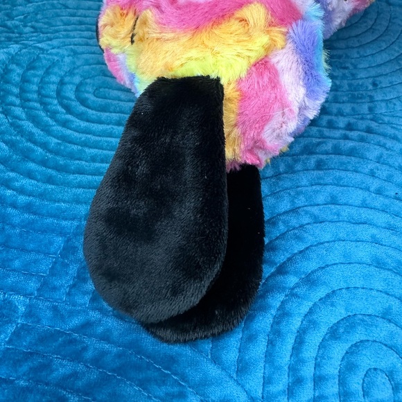 Rainbow Snoopy Plush Hallmark - Picture 10 of 13